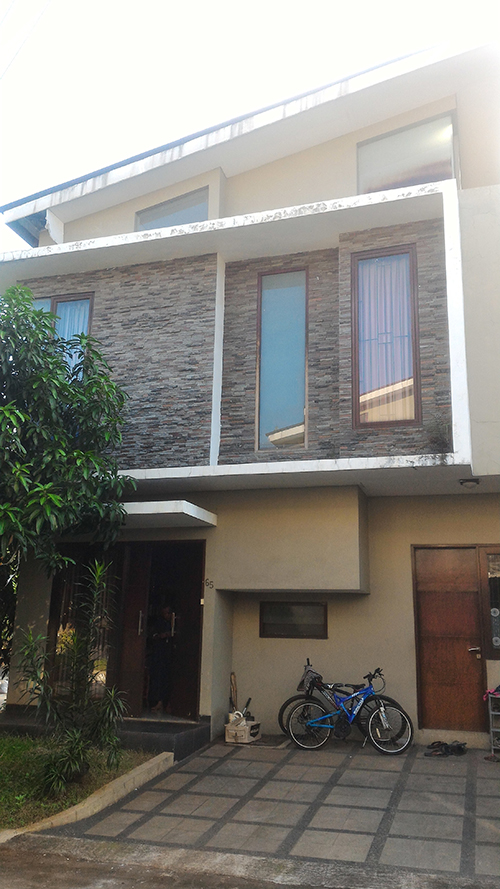 Jual Town House D'East Residence 3,9 M Nego di Condet Jakarta Timur